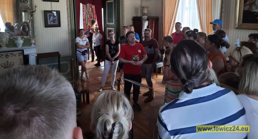 Letnie zwiedzanie Pałacu w Nieborowie z przewodnikiem