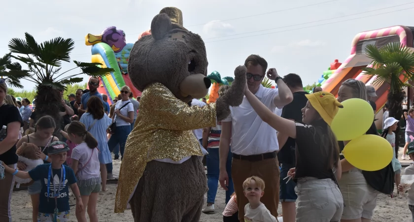Powiatowy Dzień Dziecka nad Bzurą pełen atrakcji (foto)
