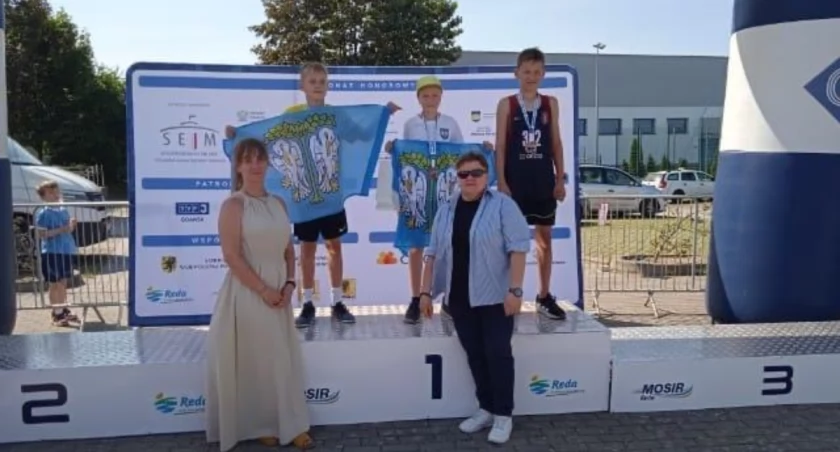 Lekkoatleci z Łowicza rywalizowali w Redzie (foto)