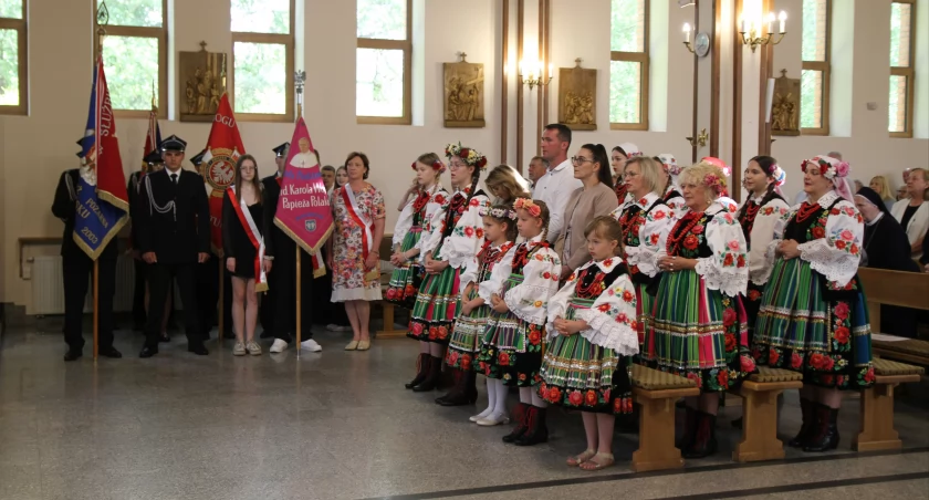 Łowicz. Odpust i jubileusz 25-lecia parafii na Korabce (foto, film)