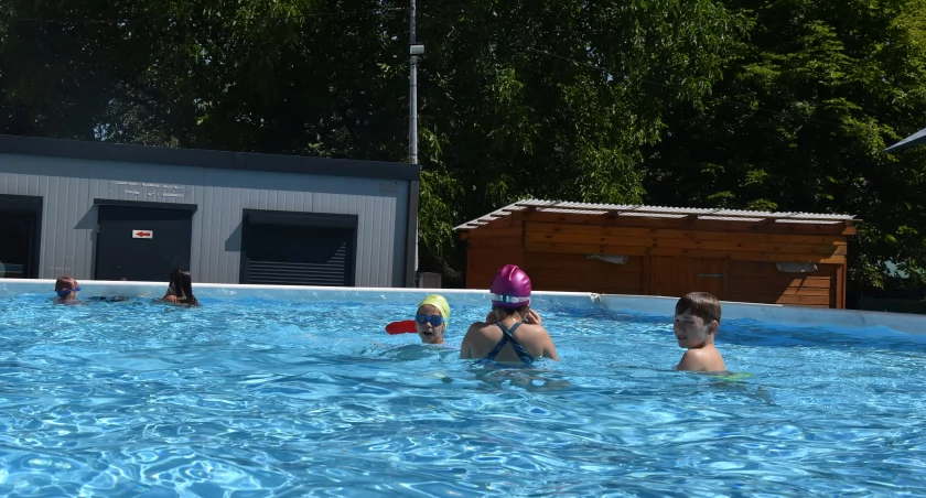 Letnia przygoda trwa! Uczniowie Trójki na półkoloniach z UKS Korabka (foto)