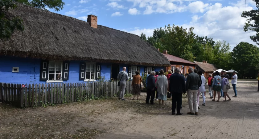 Dzień Architektury Drewnianej w Maurzycach z udziałem specjalistów i pasjonatów (foto,film)