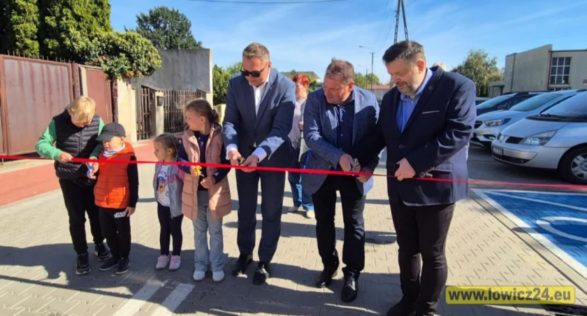 Nowy parking przy ul. Konopackiego uroczyście otwarty (foto)