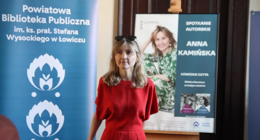 Łowicz. Spotkanie autorskie z Anną Kamińską (foto)