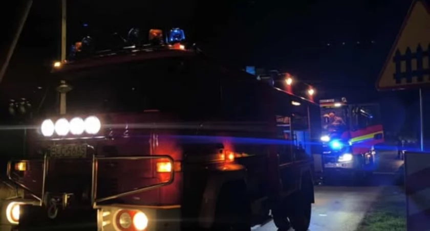 Wieczorny alarm w gminie Nieborów. Na szczęście nikomu nic się nie stało