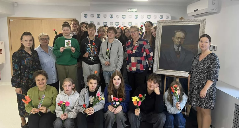 Z rękodziełem u Reymonta. Młodzież odkrywa ludowe tradycje (foto)