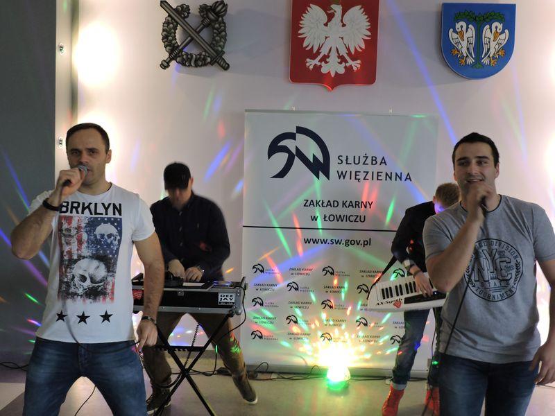 Zespół Cosmo zagrał dla osadzonych w łowickim więzieniu 