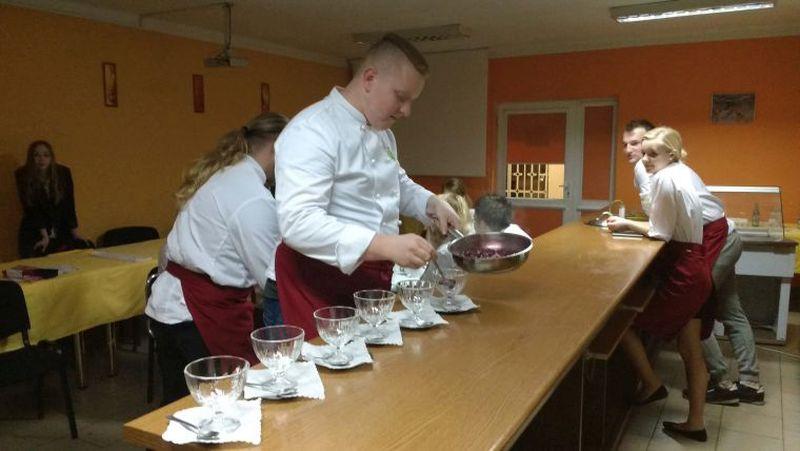 Na Blichu stawiają na zawodowców
