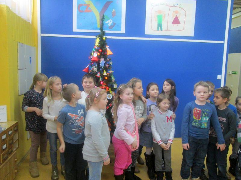 Warsztaty robienia ozdób świątecznych 