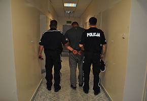 Usłyszeli zarzuty pobicia z użyciem niebezpiecznego narzędzia
