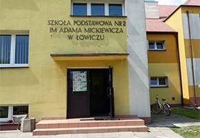 Dwoje kandydatów na dyrektora SP 2 w Łowiczu