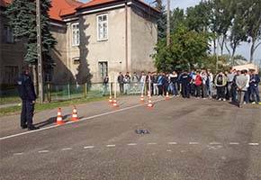 Przypominali o przestrzeganiu przepisów ruchu drogowego