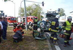 Wypadek na skrzyżowaniu Poznańskiej i Armii Krajowej - VIDEO