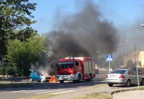 Spłonęła Micra na Topolowej