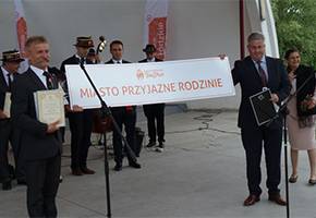 Szczęście rodziny miłością się mierzy