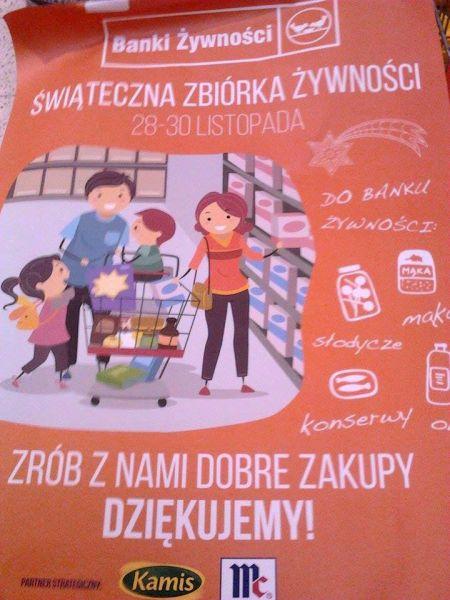Przedświąteczna zbiórka żywności w łowickich marketach