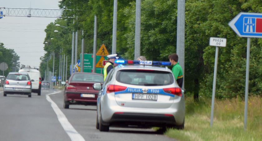 Nieustąpienie pierwszeństwa przyczyną kolizji na DK92