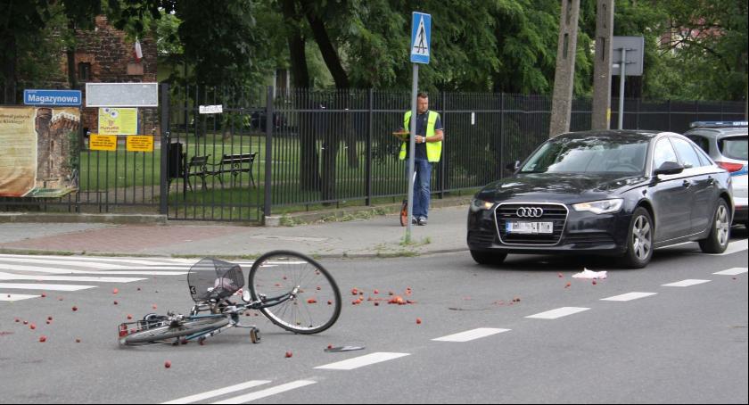Potrącenie rowerzystki na Klickiego