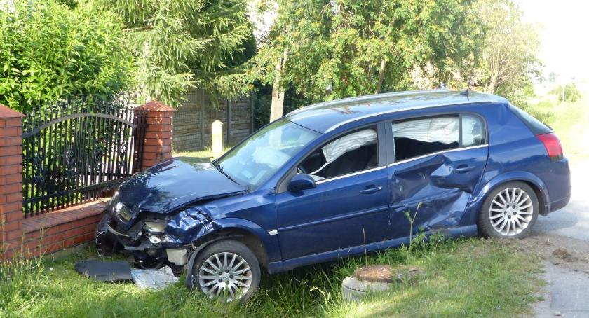 Zderzenie toyoty i opla w Goleńsku