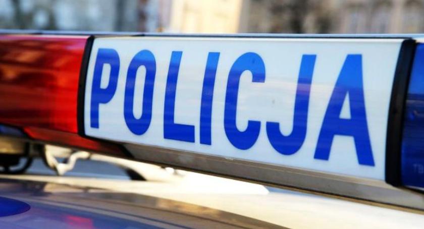 Kolizja przy komendzie policji