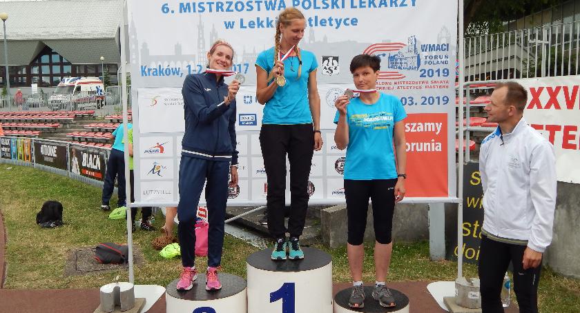 Nauczycielki II LO w Łowiczu z medalami mistrzostw Polski