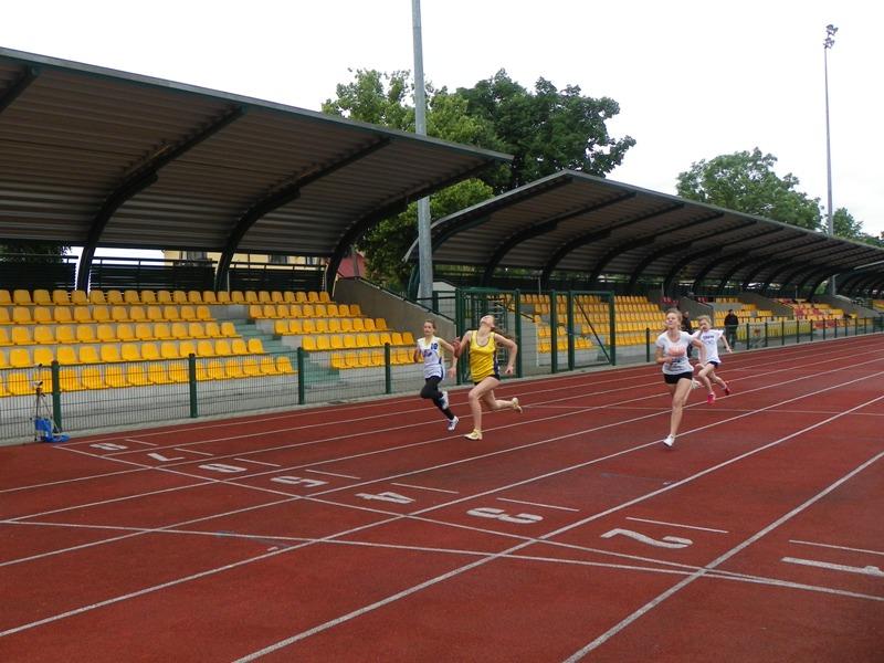 Lekkoatleci SP 4 powalczą w finale wojewódzkim