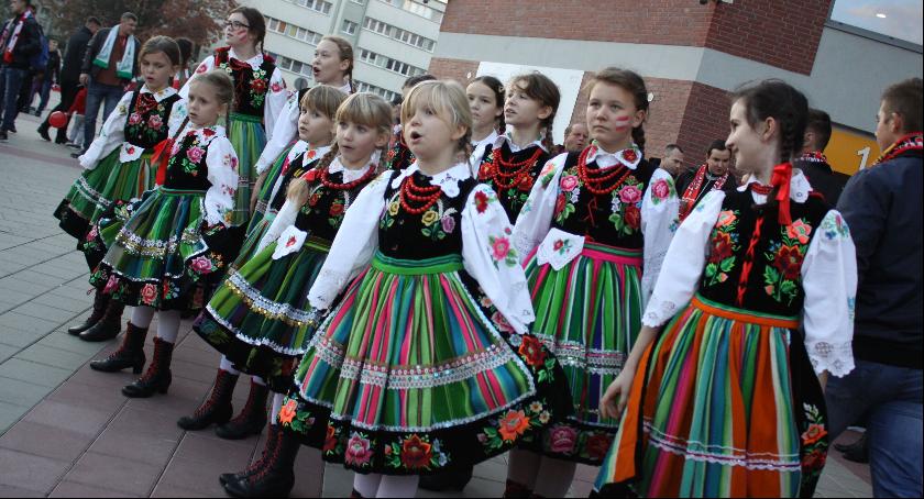 Księstwo Łowickie w sercu Łodzi. Kibice poznali księżacką kulturę i regionalne przysmaki