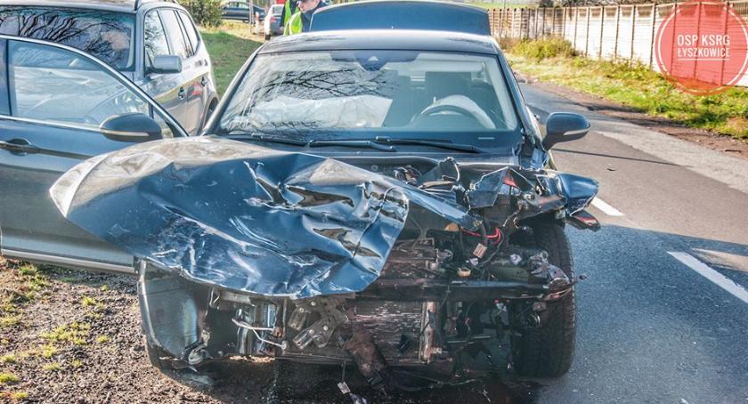 Wypadek w Trzciance. Dwie osoby zostały ranne