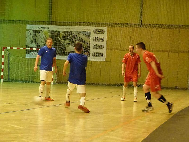 Łowicka Liga Futsalu wkracza w decydującą fazę - VIDEO