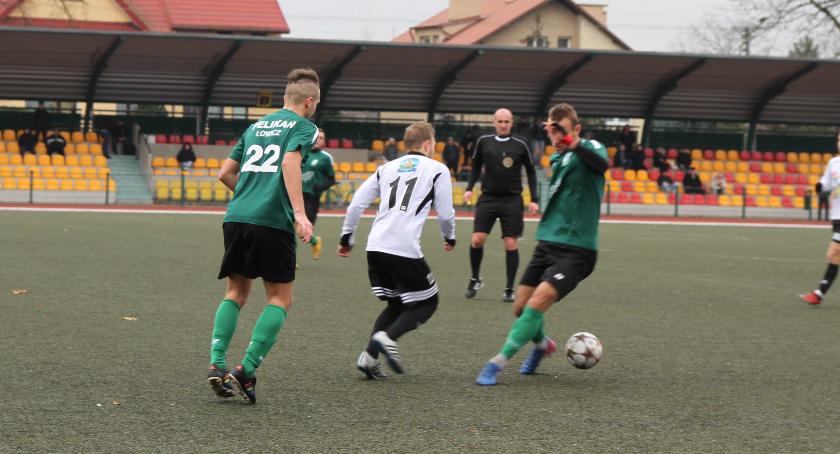 Trzecioligowy Pelikan lepszy od rezerw w pucharze