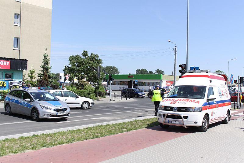 Rowerzystka ucierpiała po zderzeniu z autem
