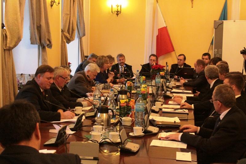 Łowicz pozostaje w Związku Międzygminnym 