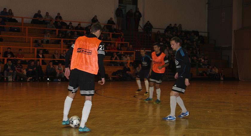 KIA Open I liga: niepokonana już tylko Drużyna KIA, liderem Blokersi