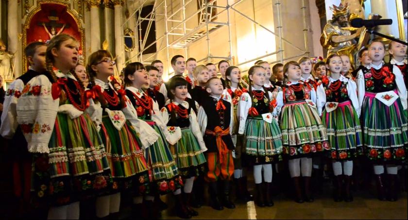 Przedświąteczny koncert Koderek w kinie