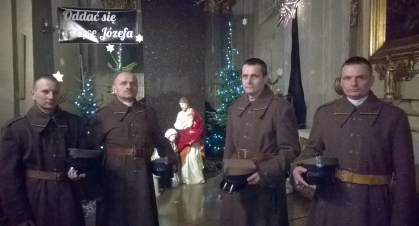 „Dziesiątacy” na pasterce w kościele pijarskim
