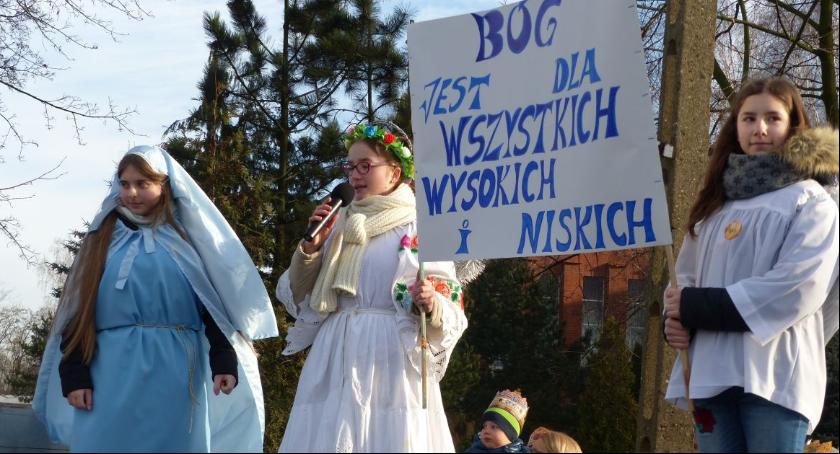 Orszak Trzech Króli po raz trzeci przeszedł ulicami Łowicza