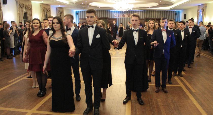 Studniówka maturzystów I LO (ZDJĘCIA, VIDEO)