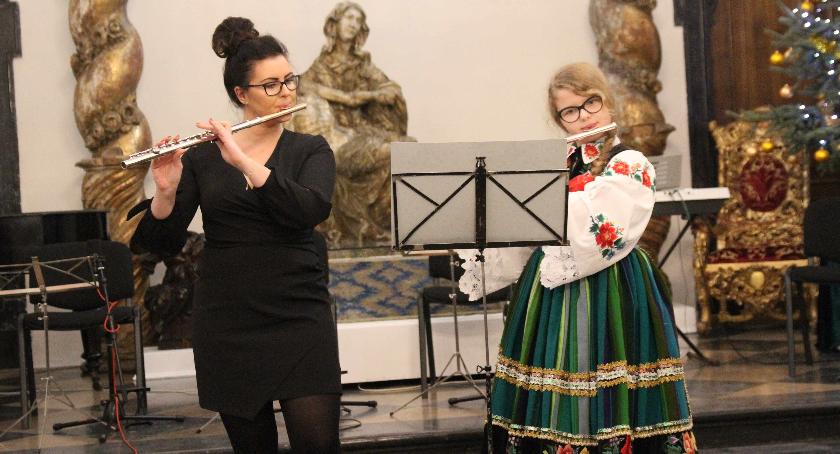Koncert kolęd Centrum Edukacji Muzycznej