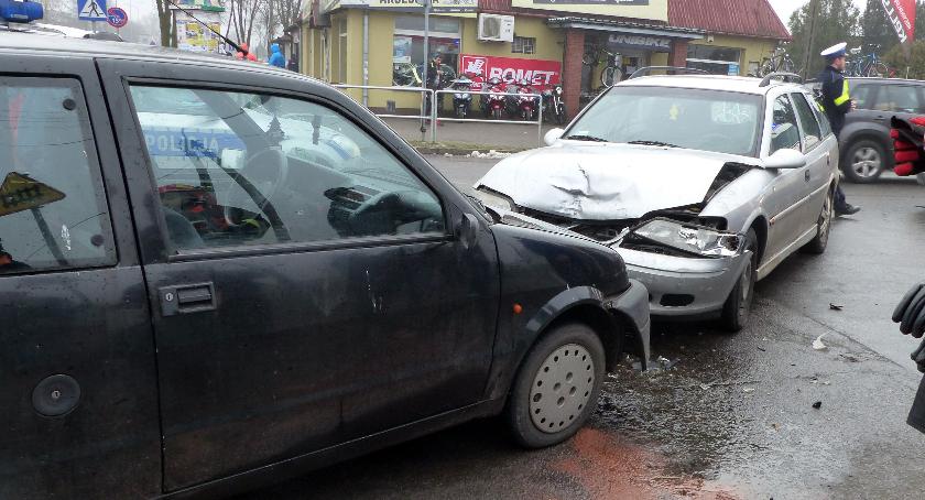 Wypadek na Warszawskiej. Kobieta trafiła do szpitala