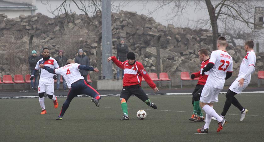 Remis Pelikana w drugim sparingu