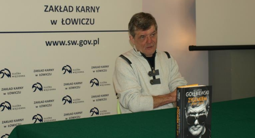 Filmowy Edi w zakładzie karnym w Łowiczu