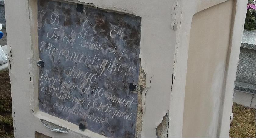 Pieniądze z kwesty pomagają zabezpieczyć zniszczone groby