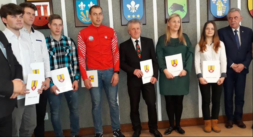 Powiatowe stypendia sportowe ciągle budzą duże emocje