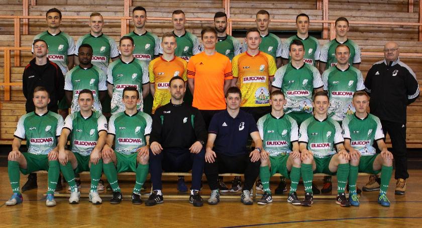 Cenny punkt Pelikana na boisku wicelidera