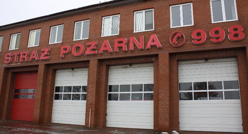 Pożar auta na A2. Utrudnienia na pasie w kierunku Poznania