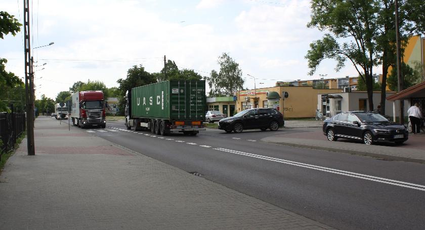 Łowiccy radni popierają starania mieszkańców ws. budowy obwodnicy
