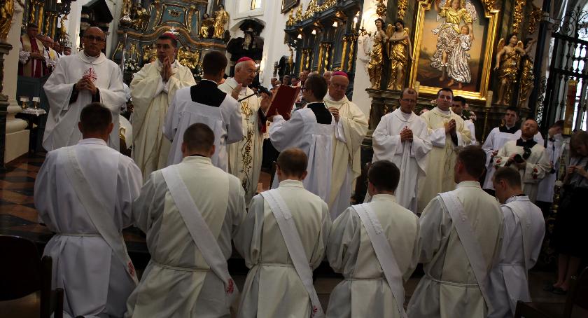 Święcenia kapłańskie w Łowiczu (ZDJĘCIA, VIDEO)