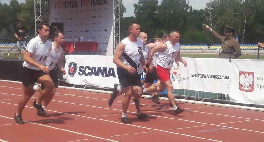 Łowiccy „Dziesiątacy” w hołdzie przedwojennym biegaczom