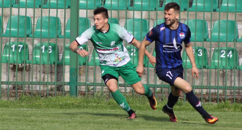 Porażka Pelikana w ostatnim meczu sezonu