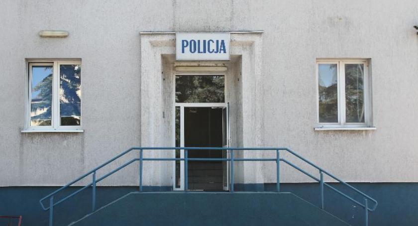 Pijany motorowerzysta z sądowym zakazem